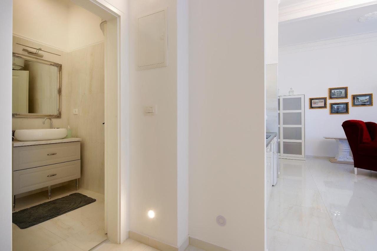 Ferienwohnung Chrystal Apps Integral Rijeka Exterior foto